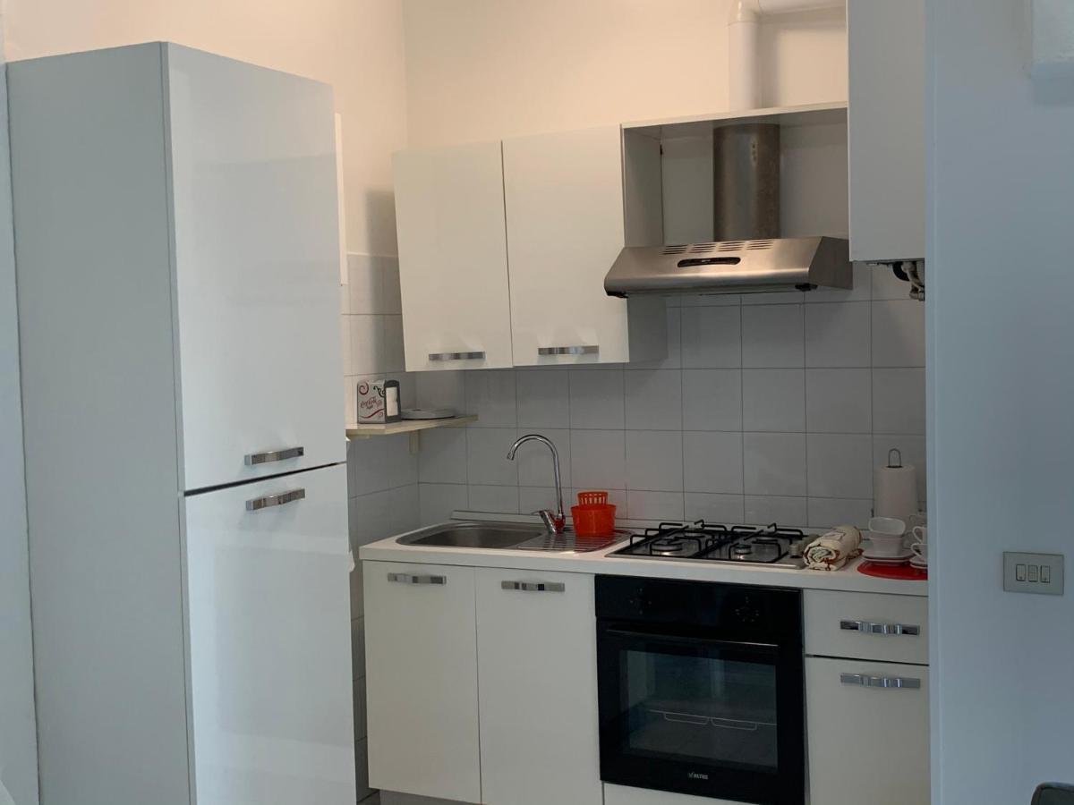 Апартаменты Al Mare Apartament Фано Экстерьер фото
